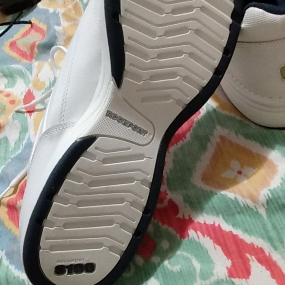 Shoes - Picture 3 of 3